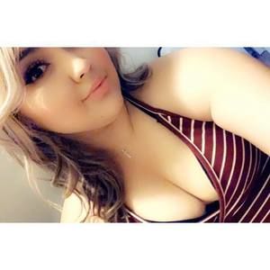 Meet your Posher, Ismene